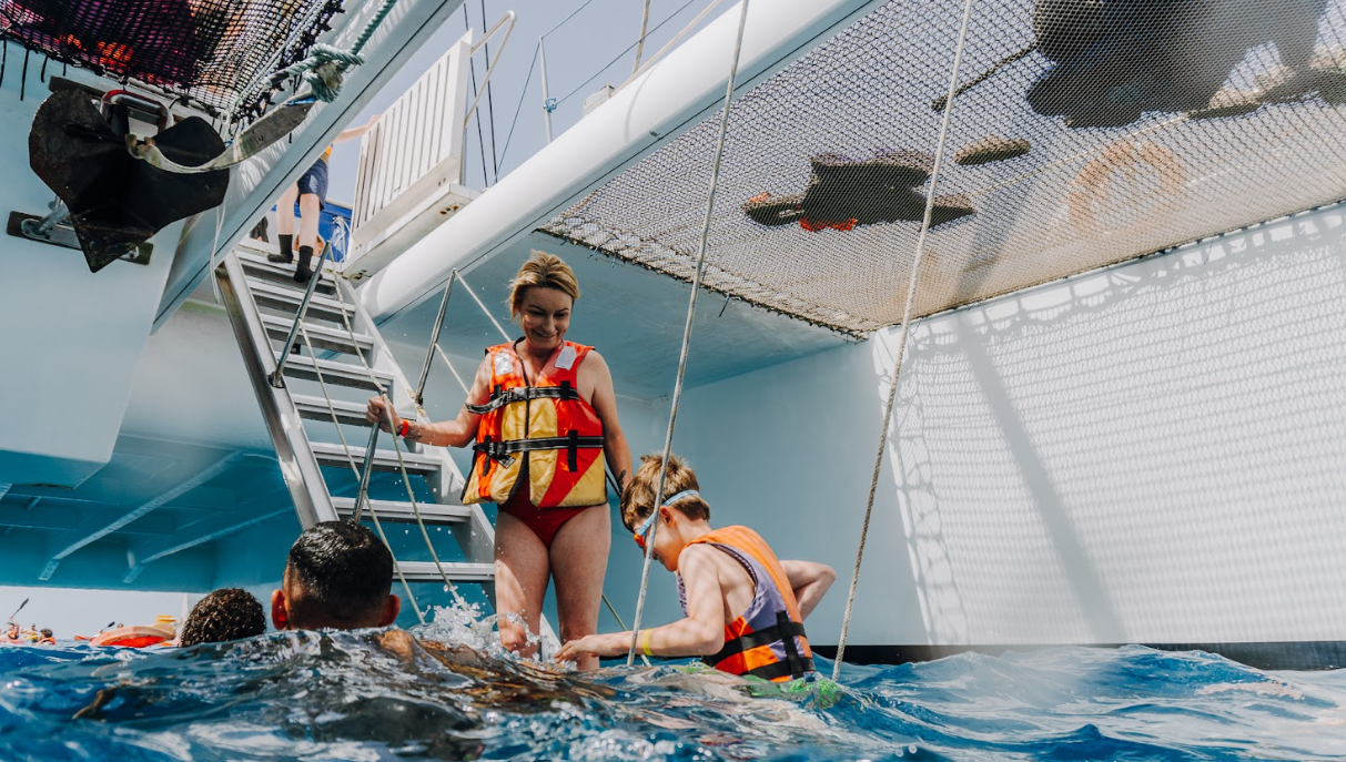 I love Papagayo catamaran